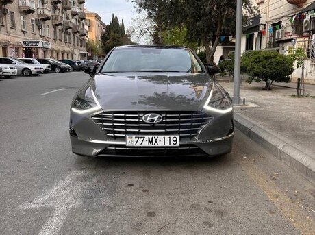 Hyundai Sonata