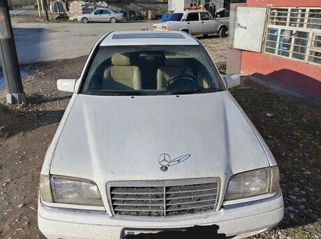 Mercedes C 180 1995