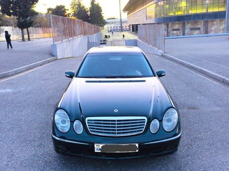 Mercedes E 220 d 2002