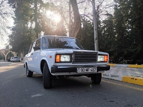 LADA (VAZ) 2107 2011