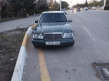 Mercedes E 220 1994
