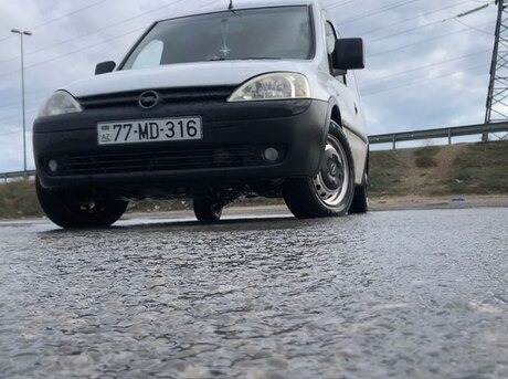 Opel Combo 2011