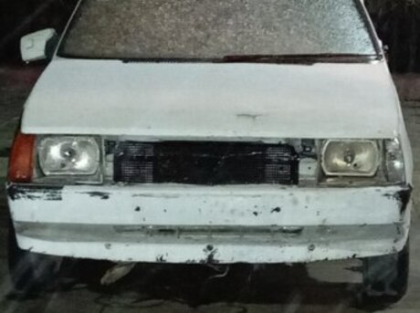 GAZ 24 2006