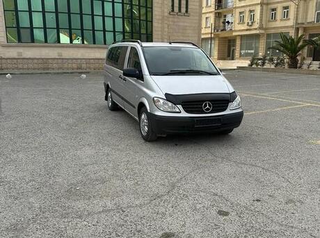 Mercedes Vito 115 2010