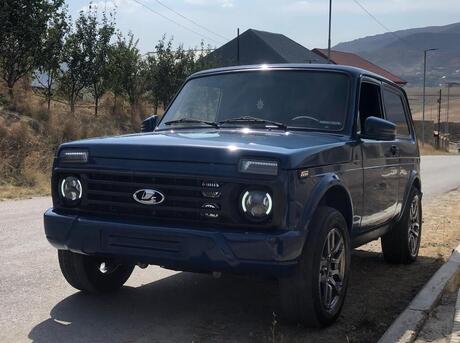 LADA (VAZ) Niva 2013