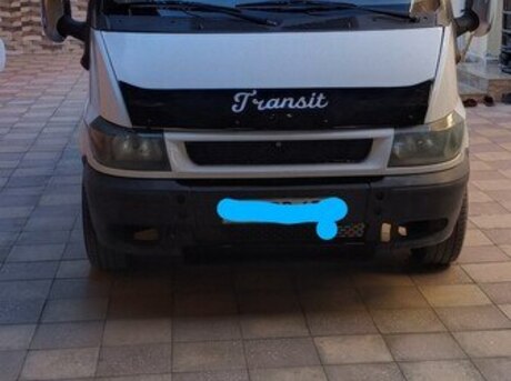 Ford Transit 2000