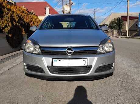 Opel Astra 2005