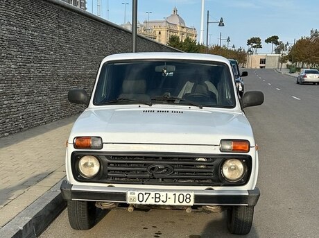 LADA (VAZ) Niva