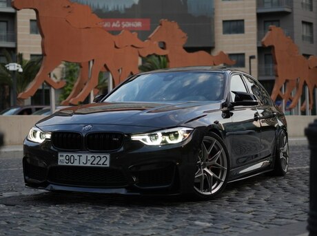 BMW 330