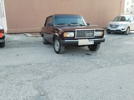 LADA (VAZ) 2107 2003