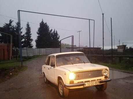 LADA (VAZ) 21011 1987