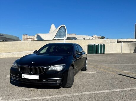 BMW 730