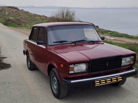 LADA (VAZ) 2107