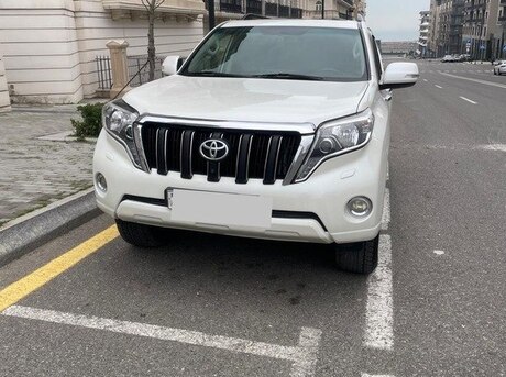 Toyota Land Cruiser Prado