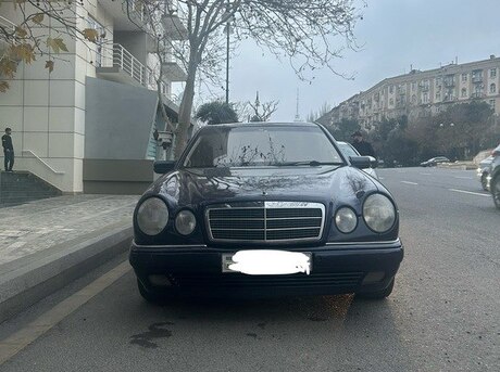 Mercedes E 240 1999