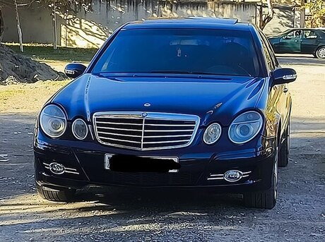 Mercedes E 270 2003
