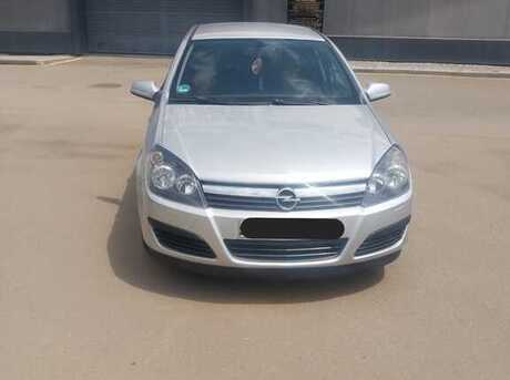 Opel Astra 2004