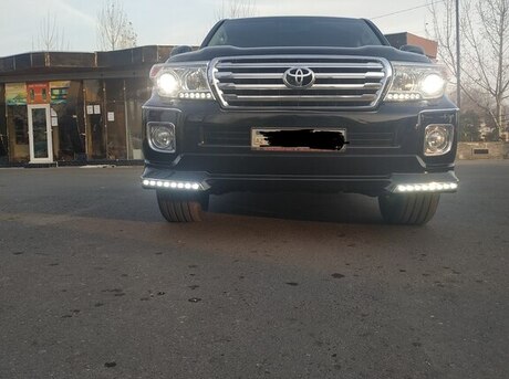 Toyota Land Cruiser 2013