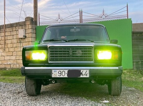 LADA (VAZ) 2107