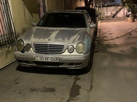 Mercedes E 220 d 1999