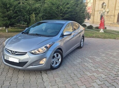 Hyundai Elantra