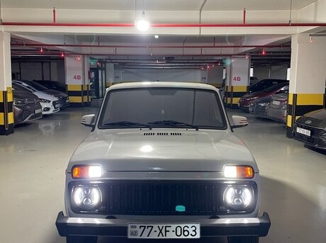 LADA (VAZ) Niva