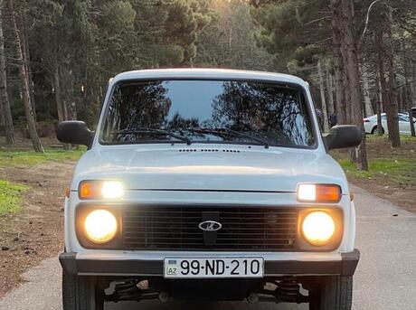 LADA (VAZ) Niva 2013