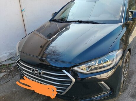 Hyundai Elantra 2016