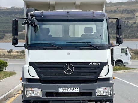 Mercedes Axor 3028