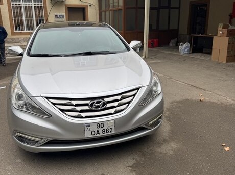 Hyundai Sonata