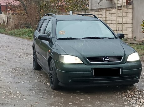 Opel Astra 1998