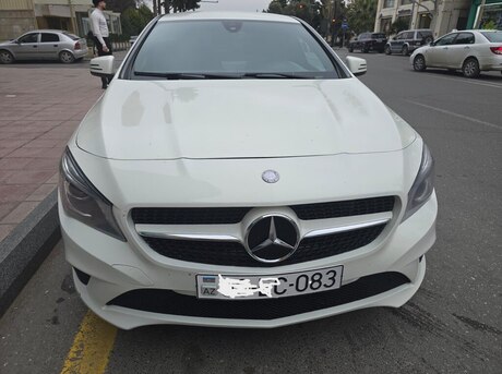 Mercedes CLA 250