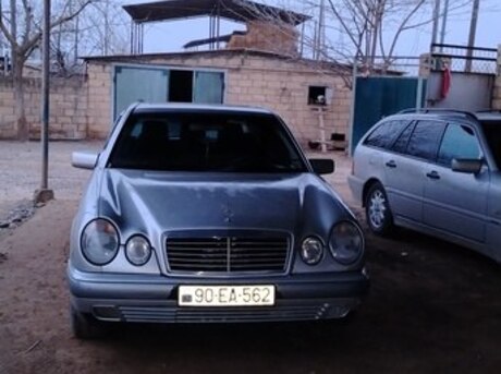 Mercedes E 220 d 1998