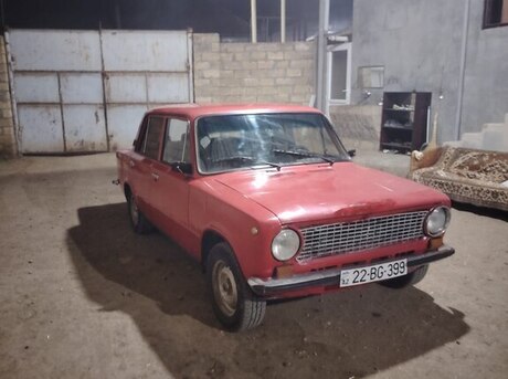 LADA (VAZ) 21011