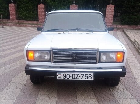 LADA (VAZ) 2107