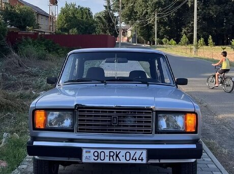 LADA (VAZ) 2107