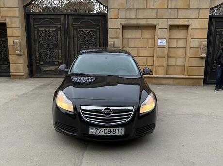 Opel Insignia 2011