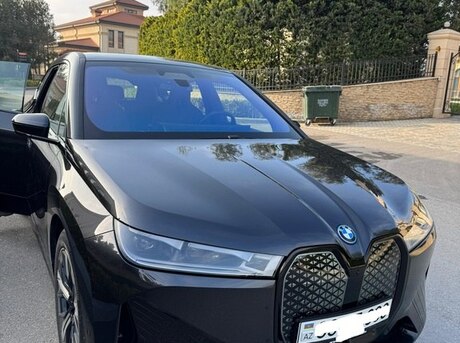 BMW iX 2023
