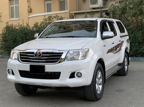 Toyota Hilux 2013