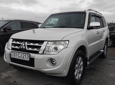 Mitsubishi Pajero 2011
