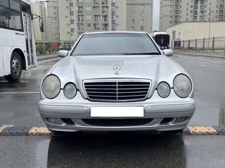 Mercedes E 270 2000