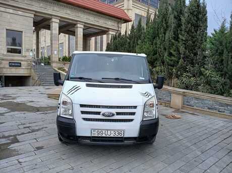 Ford Transit 2011