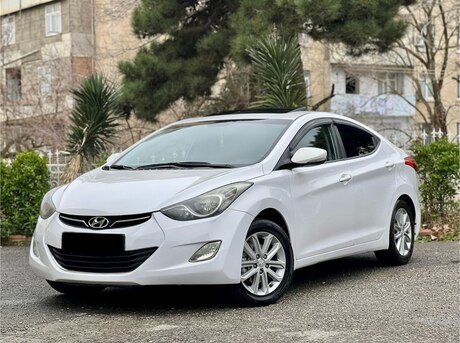 Hyundai Elantra 2013