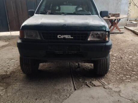Opel Frontera 1992
