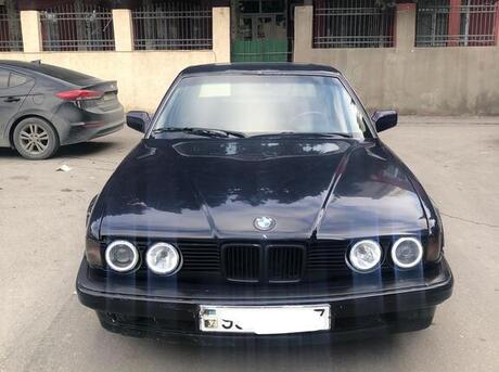 BMW 730 1989