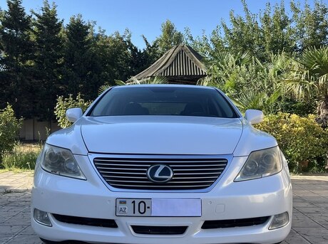 Lexus LS 460