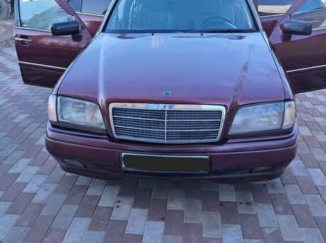 Mercedes C 200 1995