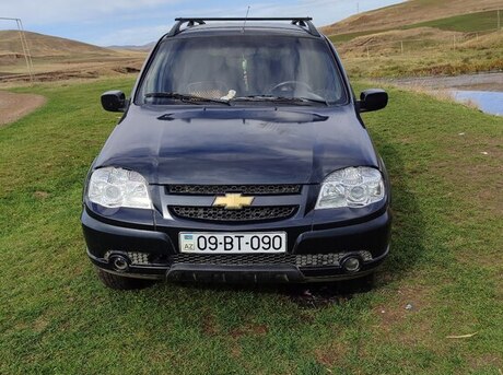 Chevrolet Niva 2011