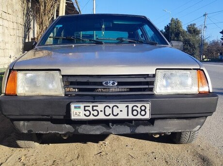 LADA (VAZ) 2109 2000