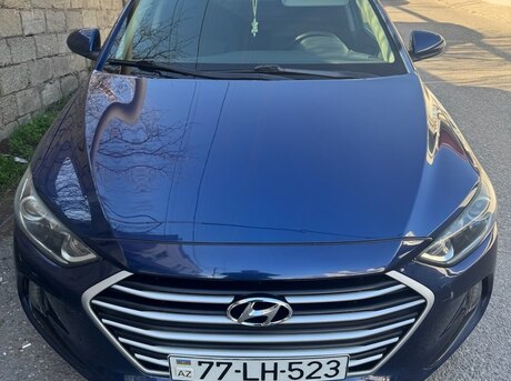 Hyundai Elantra 2016
